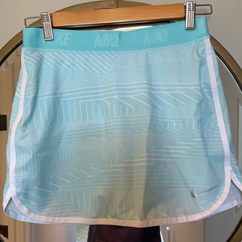 Nike golf skort